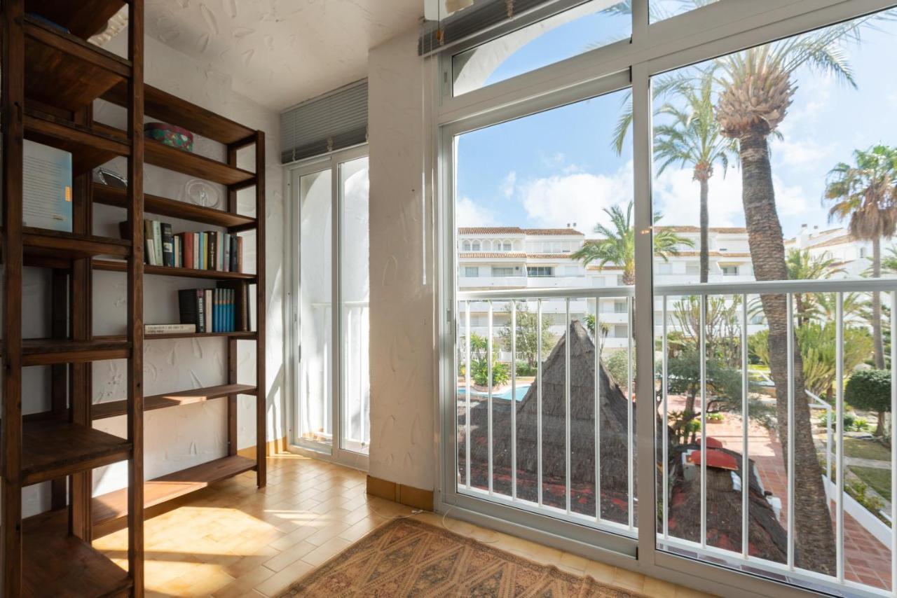 Las Chapas Lägenhet Marbella Exteriör bild