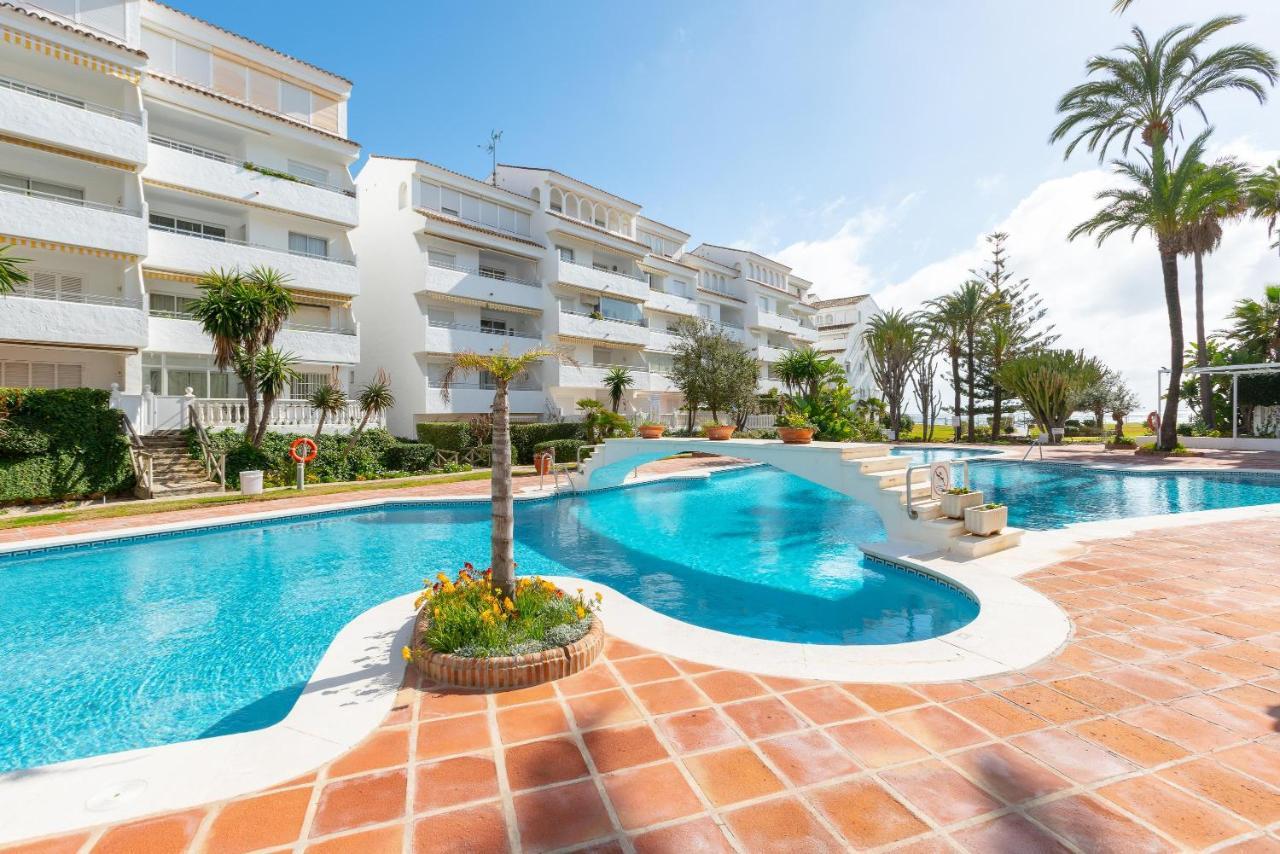 Las Chapas Lägenhet Marbella Exteriör bild